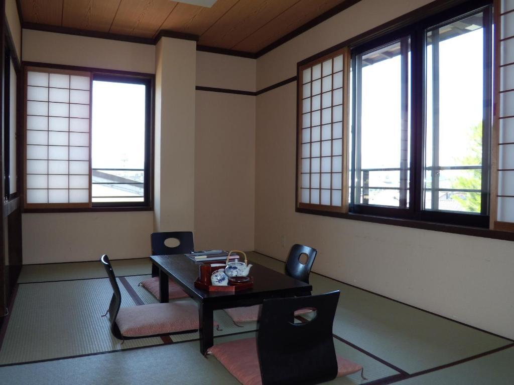 Oyado Yamakyu Hotell Takayama  Rum bild